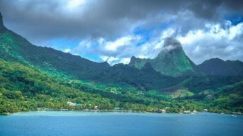 Tahiti, Polinezia Franceză