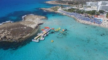 Nissi pludmale, Kipra