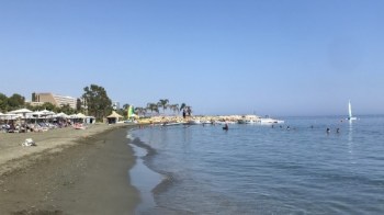 Agios Tychonas, Cipro