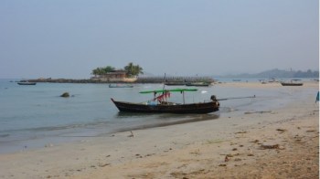 Ngapali, Burma