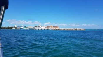 Кларенс Таун, Багамские острова