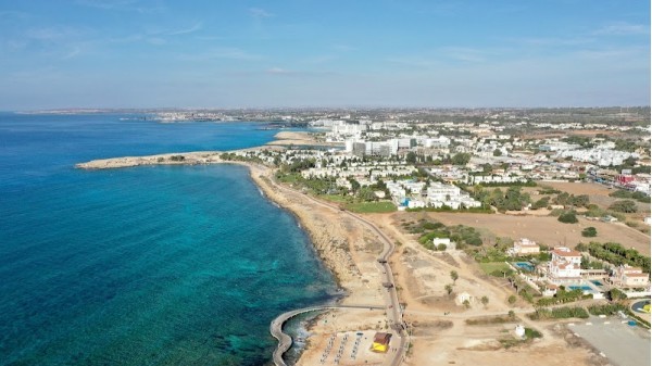 Katsarka Beach