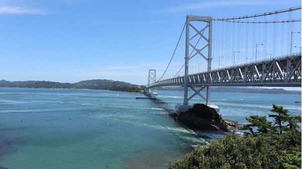 Naruto, Japan