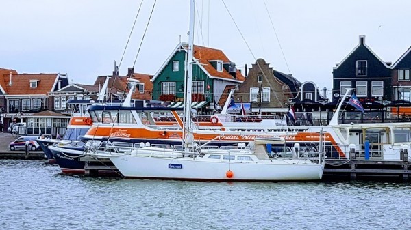 Marken