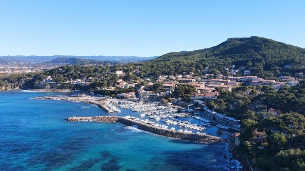 Saint-Cyr-sur-Mer