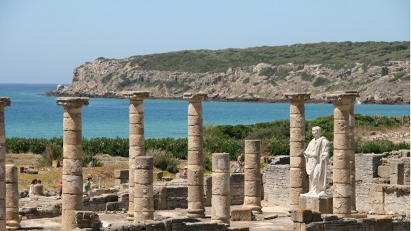 Playa de Bolonia