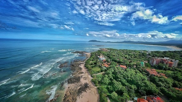 Playa Langosta