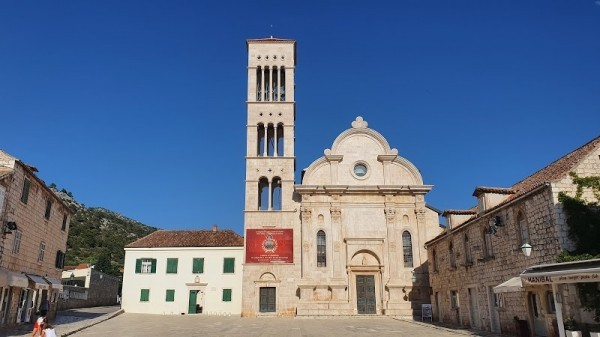 Hvar