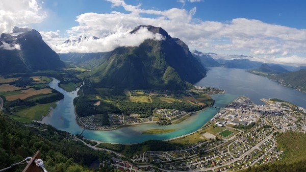 Andalsnes