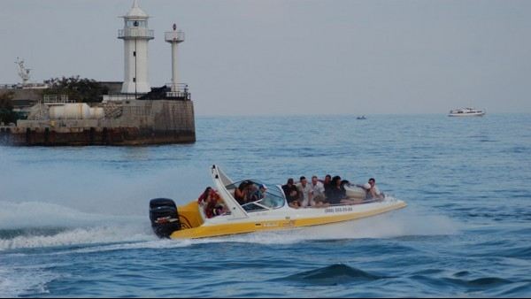 Вода в черном море в ялте сейчас