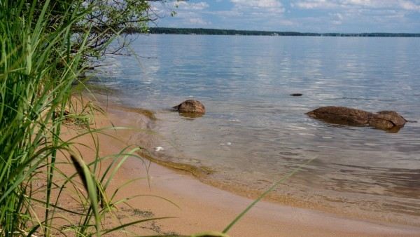 Verkhnevolzhskoe Lake