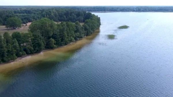 Peremut Lake